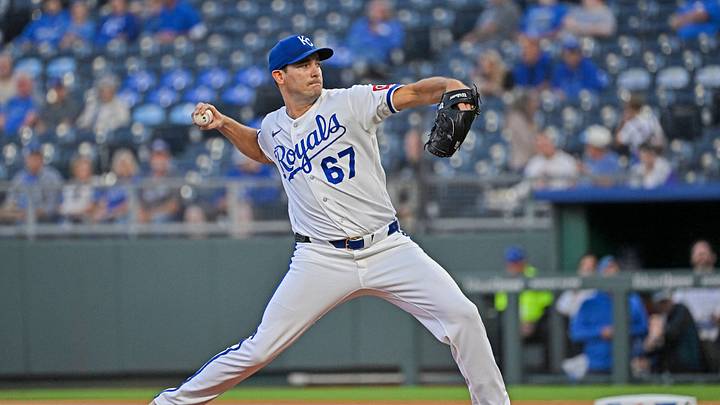 Sep 23, 2026; Kansas City, Missouri, USA; Kansas City Royals starting pitcher Seth Lugo (67) throws a pitch in the first inning against the Chicago White Sox at Kauffman Stadium. Mandatory Credit: Peter Aiken-Imagn Images Sep 23, 2026; Kansas City, Missouri, USA; Kansas City Royals starting pitcher Seth Lugo (67) throws a pitch in the first inning against the Chicago White Sox at Kauffman Stadium. Mandatory Credit: Peter Aiken-Imagn Images