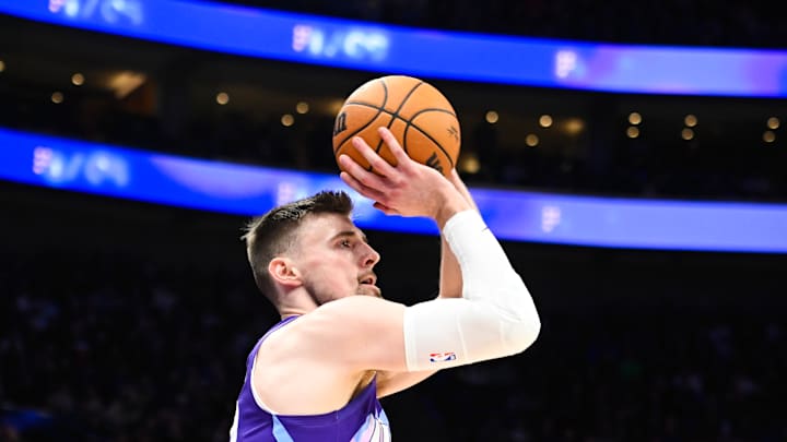 Philadelphia 76ers v Utah Jazz