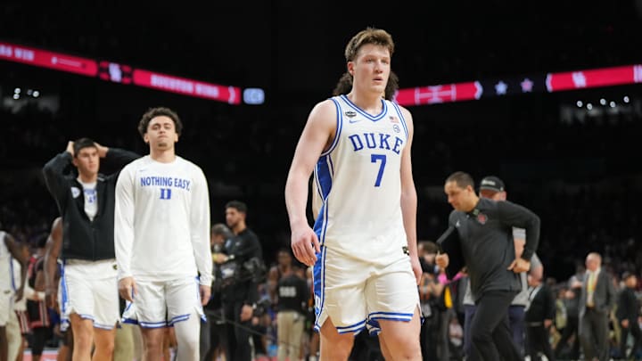 Apr 5, 2025; San Antonio, TX, USA; Duke Blue Devils guard Kon Knueppel (7) walks off the court after losing to the Houston Cougars in the semifinals of the men's Final Four of the 2025 NCAA Tournament at the Alamodome. Mandatory Credit: Robert Deutsch-Imagn Images Apr 5, 2025; San Antonio, TX, USA; Duke Blue Devils guard Kon Knueppel (7) walks off the court after losing to the Houston Cougars in the semifinals of the men's Final Four of the 2025 NCAA Tournament at the Alamodome. Mandatory Credit: Robert Deutsch-Imagn Images