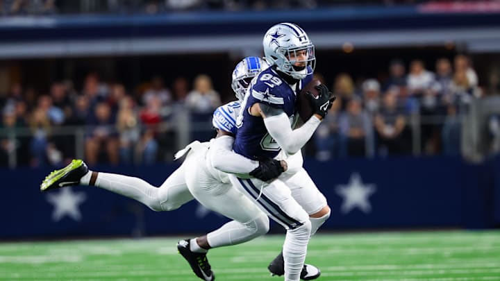 Dec 30, 2023; Arlington, Texas, USA;  Dallas Cowboys tight end Peyton Hendershot (89) catches a pass.