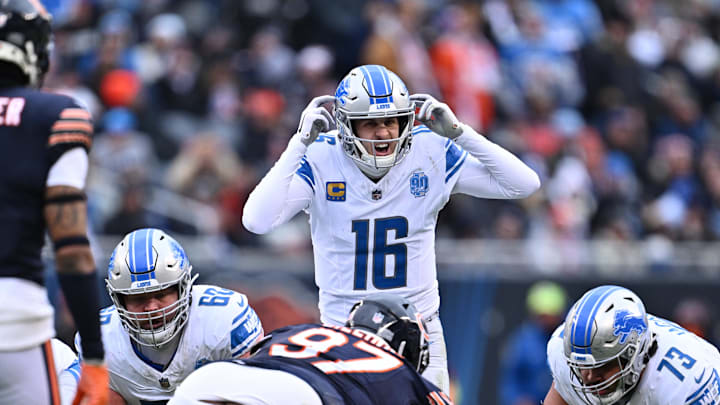Dec 10, 2023; Chicago, Illinois, USA; Detroit Lions quarterback Jared Goff (16) calls signals at the line in the first half against the Chicago Bears at Soldier Field. Mandatory Credit: Jamie Sabau-Imagn Images Dec 10, 2023; Chicago, Illinois, USA; Detroit Lions quarterback Jared Goff (16) calls signals at the line in the first half against the Chicago Bears at Soldier Field. Mandatory Credit: Jamie Sabau-Imagn Images