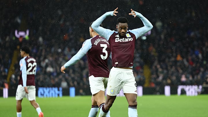 Jhon Duran a marqué pour Aston Villa