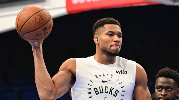 Nov 22, 2024; Milwaukee, Wisconsin, USA; Milwaukee Bucks forward Giannis Antetokounmpo (34) warms up before game against the Indiana Pacers at Fiserv Forum. Mandatory Credit: Benny Sieu-Imagn Images Nov 22, 2024; Milwaukee, Wisconsin, USA; Milwaukee Bucks forward Giannis Antetokounmpo (34) warms up before game against the Indiana Pacers at Fiserv Forum. Mandatory Credit: Benny Sieu-Imagn Images