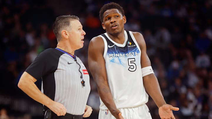 Anthony Edwards speaks with a referee during the Timberwolves loss to the Knicks.