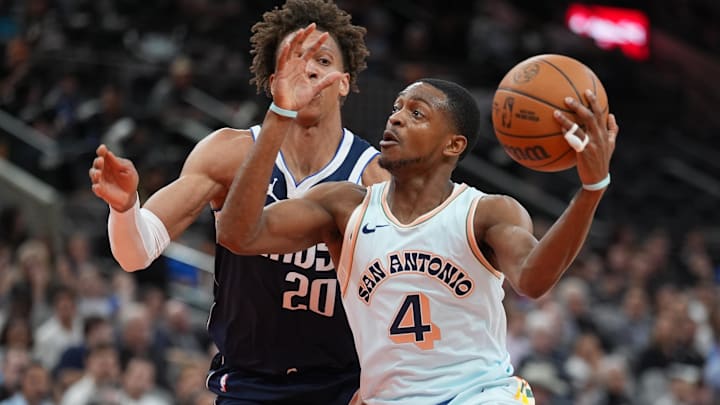 De'Aaron Fox and his Spurs have high hopes for 2026.