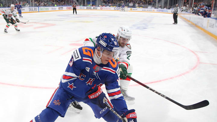 Ivan Demidov (91) of SKA, and Semyon Koshelev (21) of Ak...
