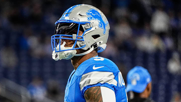 Detroit Lions running back David Montgomery (5) warms up before the Tennessee Titans game at Ford Field in Detroit on Sunday, Oct. 27, 2024.