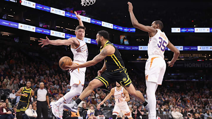 Golden State Warriors v Phoenix Suns