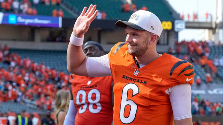 Cincinnati Bengals quarterback Jake Browning (6) waves to fans after the fourth quarter of the NFL Week 2 game between the Cincinnati Bengals and the Jacksonville Jaguars at Paycor Stadium in downtown Cincinnati on Sunday, Sept. 14, 2025. The Bengals came back from a halftime deficit to win 31-27.