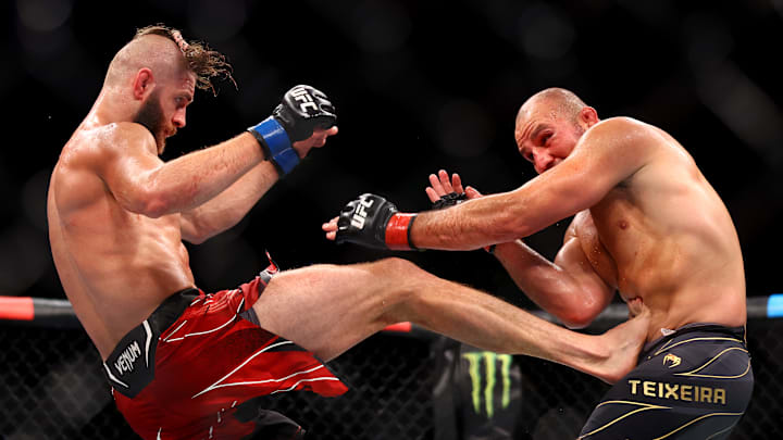 UFC 275: Teixeira v Prochazka