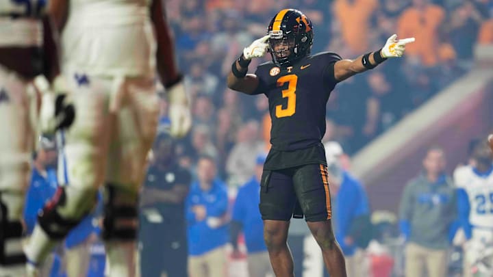 Nov 2, 2024; Knoxville, Tennessee, USA; Tennessee Volunteers defensive back Jermod McCoy (3) points down the field during during the second half against the Kentucky Wildcats at Neyland Stadium. Mandatory Credit: Caitie McMekin/USA TODAY Network via Imagn Images
