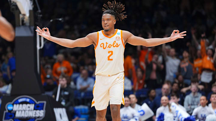Tennessee guard Chaz Lanier (2) celebration after hitting a 3-point basket during the Sweet 16 game against Kentucky in the NCAA college basketball tournament on Friday, March 28, 2025, in Indianapolis, IN.
