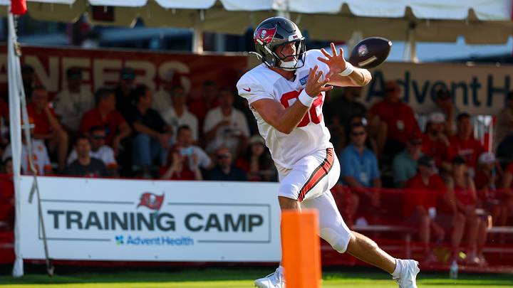 Aug 7, 2026; Tampa, FL, USA; Tampa Bay Buccaneers tight end Cade Otton (88) participates in training camp at AdventHealth Training Center. Mandatory Credit: Nathan Ray Seebeck-Imagn Images