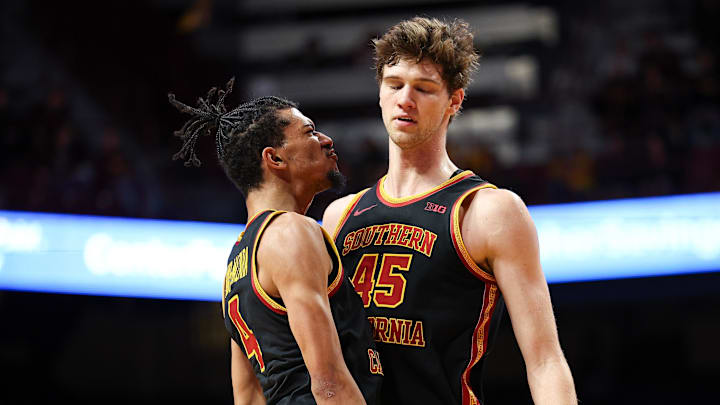 Jan 9, 2026; Minneapolis, Minnesota, USA; Southern California Trojans forward Chad Baker-Mazara (4) and center Gabe Dynes (45) celebrate against the Minnesota Golden Gophers aduring the first half at Williams Arena.