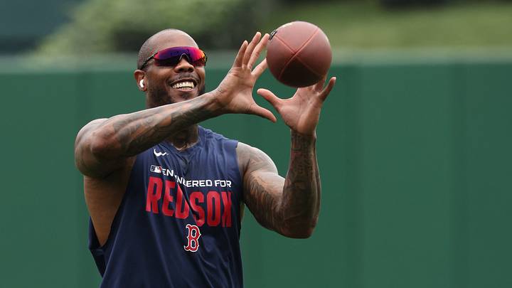 Aug 15, 2026; Pittsburgh, Pennsylvania, USA; Boston Red Sox pitcher Aroldis Chapman (44) warms up with a football before the game against the Pittsburgh Pirates at PNC Park. Mandatory Credit: Charles LeClaire-Imagn Images Aug 15, 2026; Pittsburgh, Pennsylvania, USA; Boston Red Sox pitcher Aroldis Chapman (44) warms up with a football before the game against the Pittsburgh Pirates at PNC Park. Mandatory Credit: Charles LeClaire-Imagn Images
