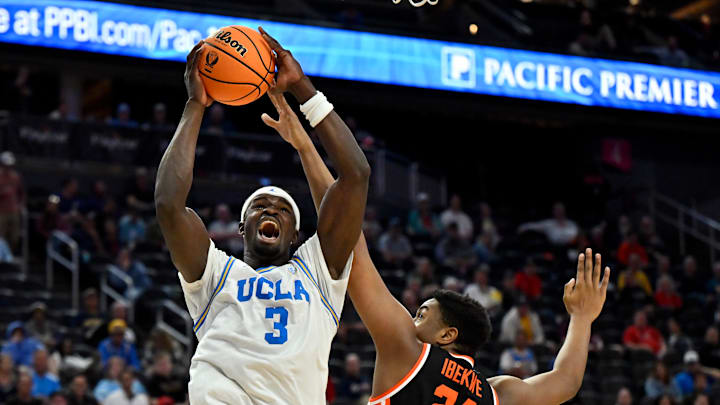 Oregon State v UCLA