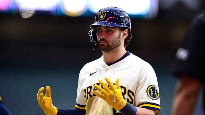 Arizona Diamondbacks v Milwaukee Brewers