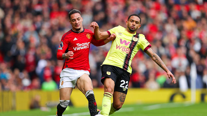 Manchester United v Burnley FC - Premier League Manchester United v Burnley FC - Premier League