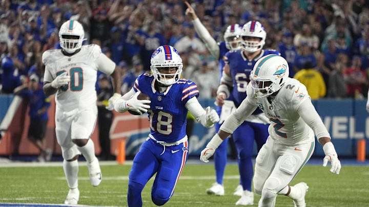 Buffalo Bills wide receiver Elijah Moore runs against Miami Dolphins outside linebacker Bradley Chubb.
