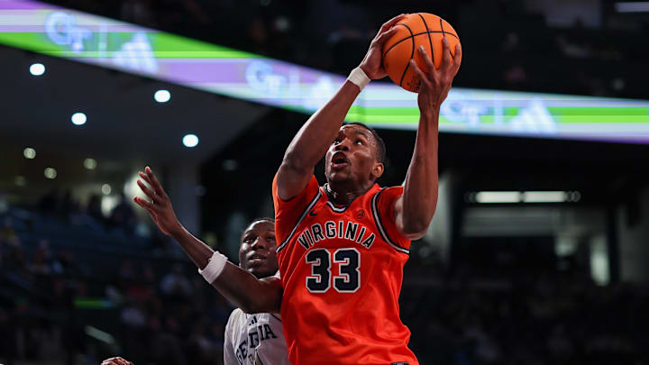 Virginia Cavaliers center Ugonna Onyenso