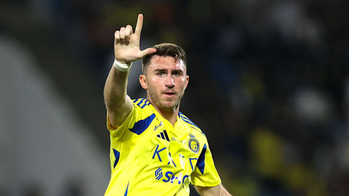 Buteur à 5 reprises cette saison avec Al Nassr, le défenseur espagnol est tout proche de rejoindre l'OM Buteur à 5 reprises cette saison avec Al Nassr, le défenseur espagnol est tout proche de rejoindre l'OM