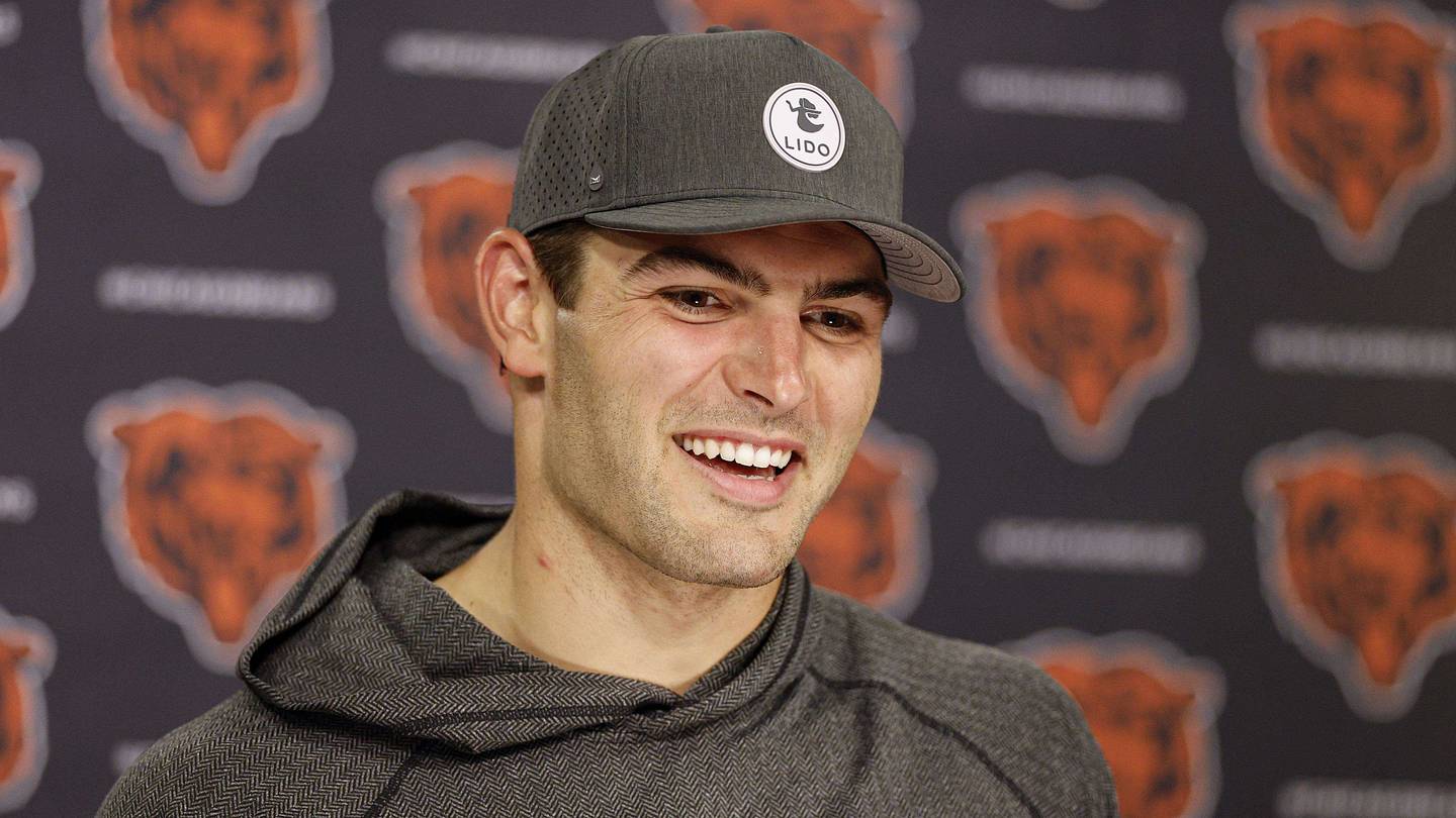 Bears fans better get used to Cole Kmet trade rumors for rest of 2026 ...
