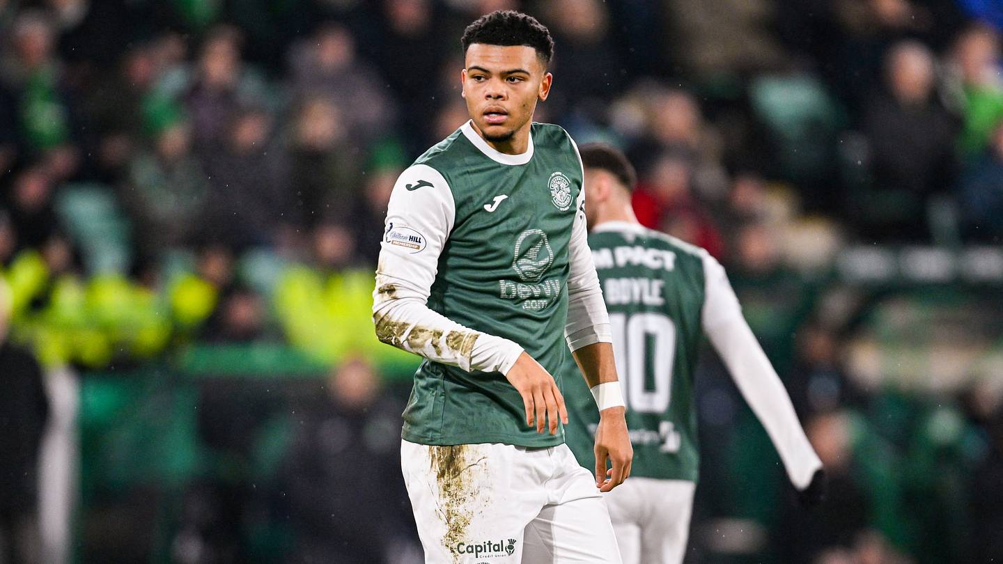 Dane Scarlett Shines at Hibernian Ahead of Edinburgh Derby