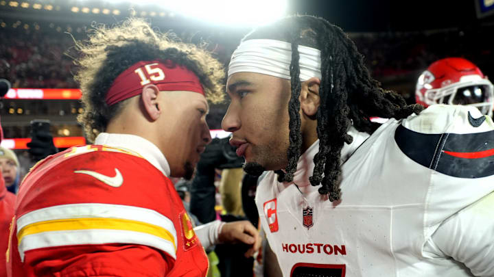 Jan 18, 2025; Kansas City, Missouri, USA; Kansas City Chiefs quarterback Patrick Mahomes (15) meets with Houston Texans quarterback C.J. Stroud (7) after a 2025 AFC divisional round game at GEHA Field at Arrowhead Stadium. Mandatory Credit: Jay Biggerstaff-Imagn Images Jan 18, 2025; Kansas City, Missouri, USA; Kansas City Chiefs quarterback Patrick Mahomes (15) meets with Houston Texans quarterback C.J. Stroud (7) after a 2025 AFC divisional round game at GEHA Field at Arrowhead Stadium. Mandatory Credit: Jay Biggerstaff-Imagn Images
