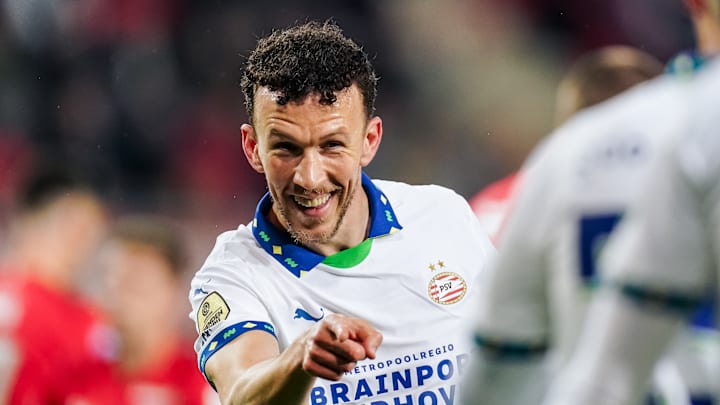 Ivan Perišić, courtisé par le FC Barcelone. Ivan Perišić, courtisé par le FC Barcelone.