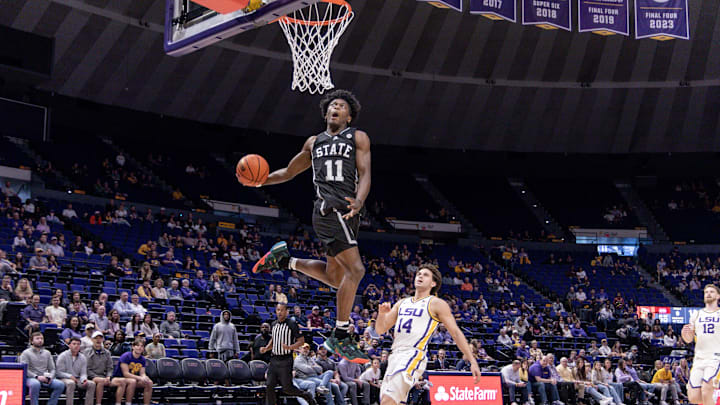 Feb 24, 2024; Baton Rouge, Louisiana, USA; Mississippi State Bulldogs guard Trey Fort (11) dunks
