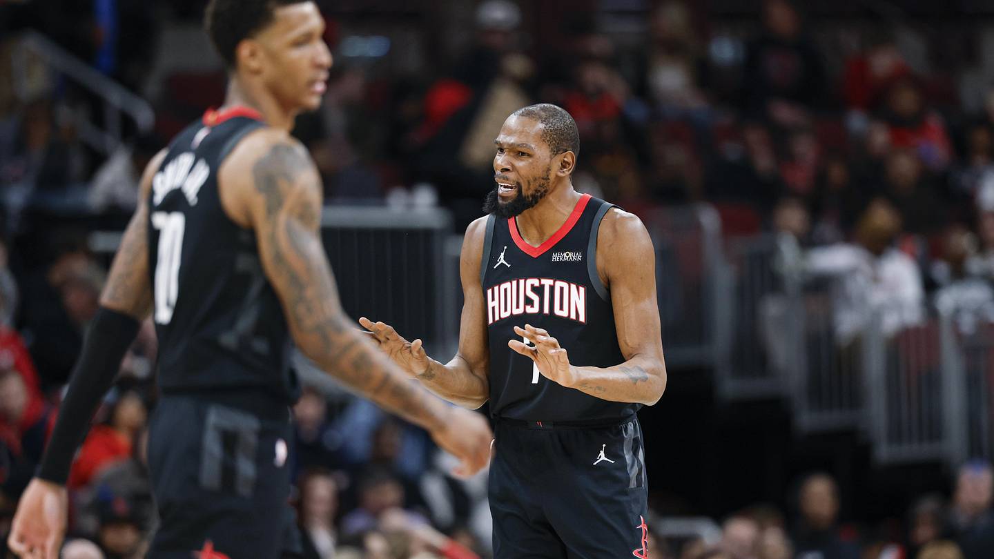 Houston Rockets Rowdy Rockets Must Block Out Outside Noise Heading into Postseason
