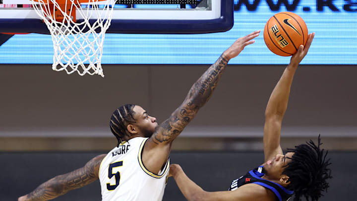 DePaul v Villanova