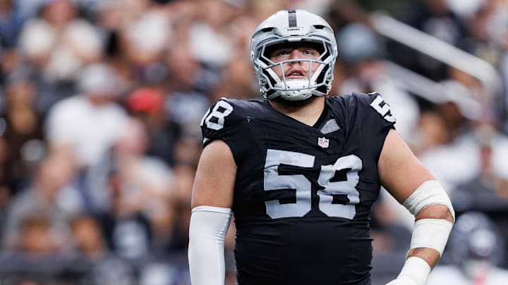 Tennessee Titans v Las Vegas Raiders Tennessee Titans v Las Vegas Raiders