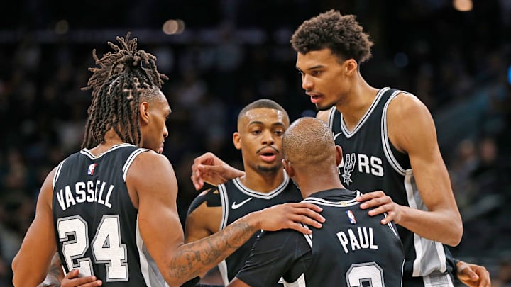 Victor Wembanyama, Chris Paul, Devin Vassell, Keldon Johnson
