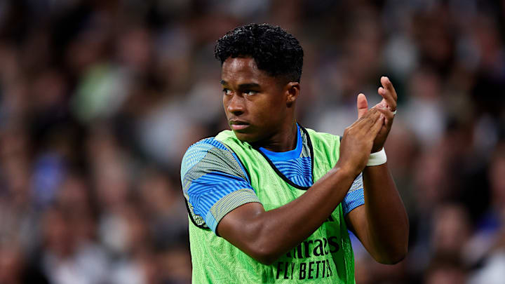 Real Madrid CF v Valencia CF - LaLiga EA Sports Real Madrid CF v Valencia CF - LaLiga EA Sports