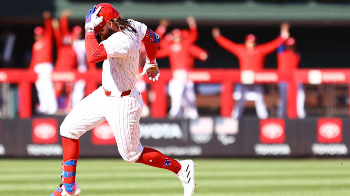 Atlanta Braves v Philadelphia Phillies