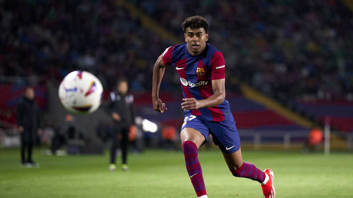 FC Barcelona v Valencia CF - LaLiga EA Sports