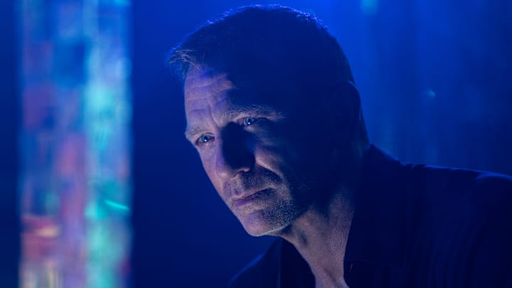 B25_05907_RC
James Bond (Daniel Craig) in
NO TIME TO DIE, 
an EON Productions and Metro-Goldwyn-Mayer Studios film
Credit: Nicola Dove
© 2020 DANJAQ, LLC AND MGM. ALL RIGHTS RESERVED.