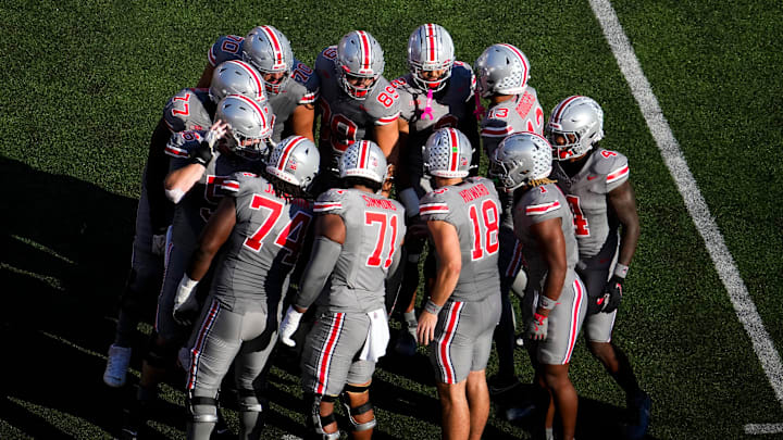 Oct 5, 2024; Columbus, Ohio, USA; Ohio State Buckeyes quarterback Will Howard (18) speaks to his teammates in the second quarter at Ohio Stadium on Saturday.