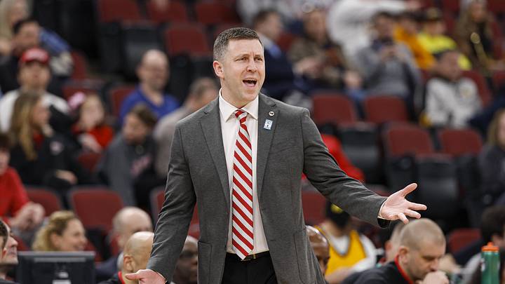 Mar 12, 2026; Chicago, IL, USA; Ohio State Buckeyes head coach Jake Diebler directs his team against the Iowa Hawkeyes during the first half at United Center. Mandatory Credit: Kamil Krzaczynski-Imagn Images