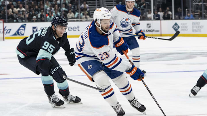 Oct 2, 2023; Seattle, Washington, USA; Edmonton Oilers forward Seth Griffith (23) skates against