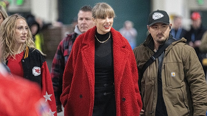 Taylor Swift at Chiefs vs. Packers game