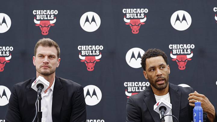 Jun 17, 2026; Chicago, Il, USA; Chicago Bulls Executive Vice President of Basketball Operations Bryson Graham (R) introduces Chicago Bulls new head coach Tiago Splitter (L) during a press conference at Advocate Center. Mandatory Credit: Kamil Krzaczynski-Imagn Images Jun 17, 2026; Chicago, Il, USA; Chicago Bulls Executive Vice President of Basketball Operations Bryson Graham (R) introduces Chicago Bulls new head coach Tiago Splitter (L) during a press conference at Advocate Center. Mandatory Credit: Kamil Krzaczynski-Imagn Images