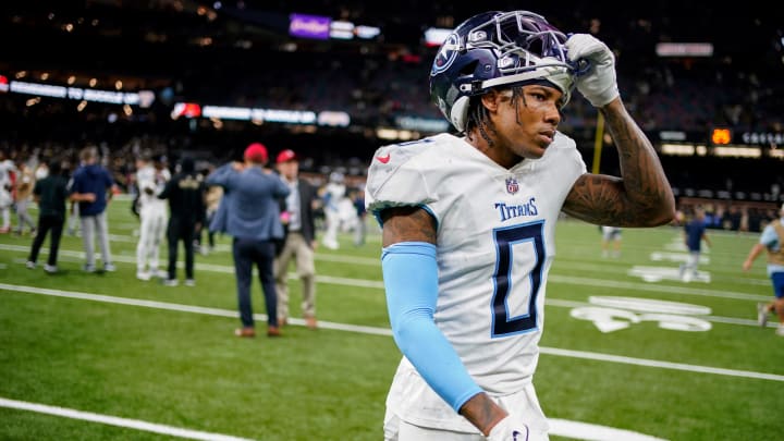 Tennessee Titans cornerback Sean Murphy-Bunting (0) exits the field after losing 16-15 to the New Orleans Saints at the Caesars Superdome in New Orleans, La., Sunday, Sept. 10, 2023.