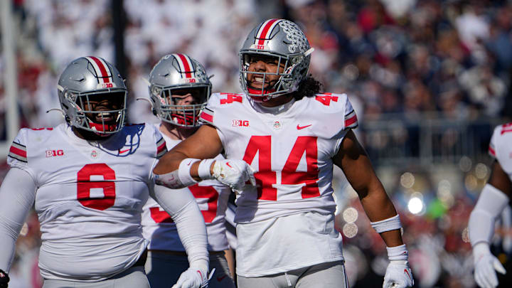 Ohio State Buckeyes defensive end J.T. Tuimoloau (44). Ohio State Buckeyes defensive end J.T. Tuimoloau (44).