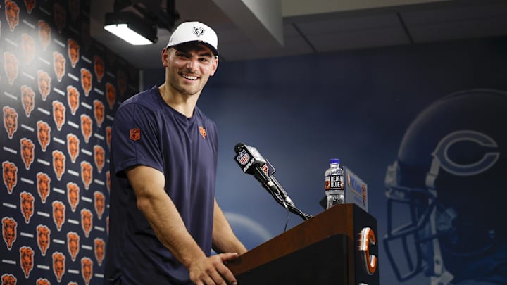 Cole Kmet returned to practice Thursday after leaving Tuesday's with an apparent injury that turned out to be nothing.