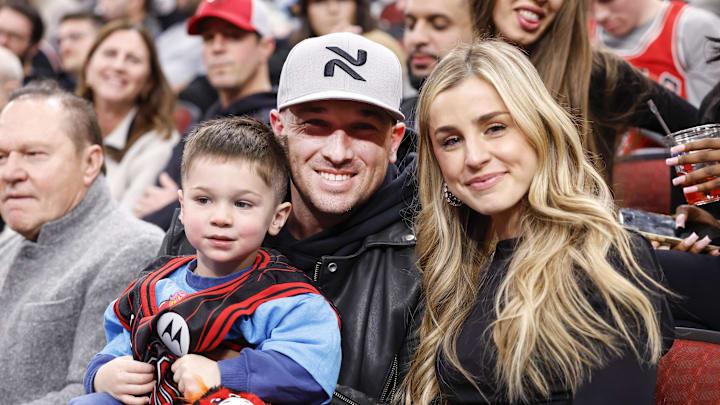 Jan. 14, 2026; Chicago, Illinois, USA; Chicago Cubs third baseman Alex Bregman attends with his family an NBA game between the Chicago Bulls and Utah Jazz at United Center.