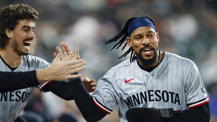 May 26, 2026; Chicago, Illinois, USA; Minnesota Twins designated hitter Byron Buxton (25) celebrates with teammates after scoring against the Chicago White Sox during the 11th inning at Rate Field. Mandatory Credit: Kamil Krzaczynski-Imagn Images May 26, 2026; Chicago, Illinois, USA; Minnesota Twins designated hitter Byron Buxton (25) celebrates with teammates after scoring against the Chicago White Sox during the 11th inning at Rate Field. Mandatory Credit: Kamil Krzaczynski-Imagn Images