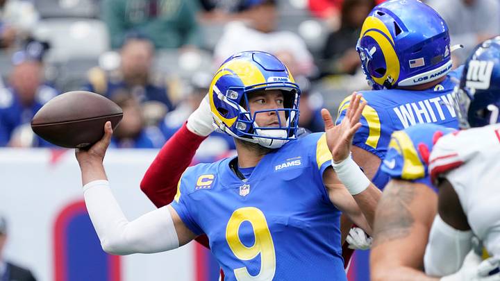 Oct 17, 2021; East Rutherford, New Jersey, USA; Los Angeles Rams quarterback Matthew Stafford (9) throws against the New York Giants in the 1st half at MetLife Stadium. Oct 17, 2021; East Rutherford, New Jersey, USA; Los Angeles Rams quarterback Matthew Stafford (9) throws against the New York Giants in the 1st half at MetLife Stadium.