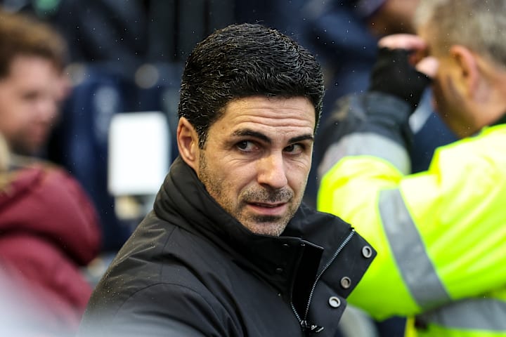 มิเกล อาร์เตต้าดูสงวนท่าที มิเกล อาร์เตต้าดูสงวนท่าที